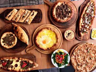 Koçari Karadeniz Pide