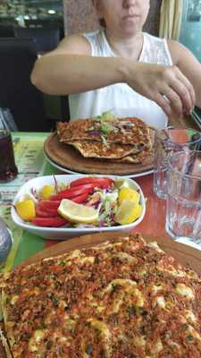 Bereket Kebap Ve Lahmacun Salonu