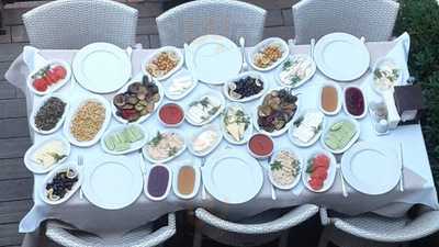 Hanek Gaziantep Sofrası