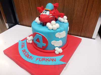 Ustun Palmiye Pastanesi