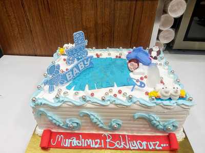 Ustun Palmiye Pastanesi