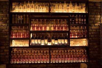 Müzeyyen'in Balkonu