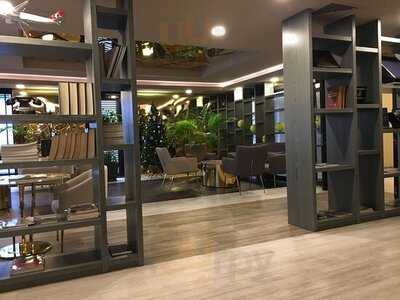 Podio Restaurant & Bar