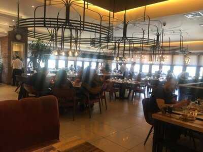 Orhan İnegöl Köfte