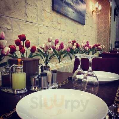 Lalezar İşkembe Kelle Paça