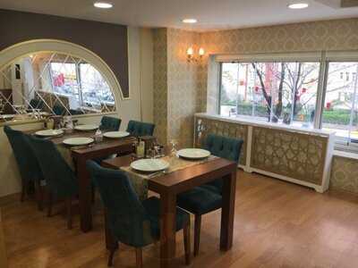 Lalezar İşkembe Kelle Paça