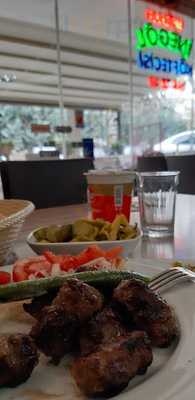 Meşhur İnegöl Köftecisi