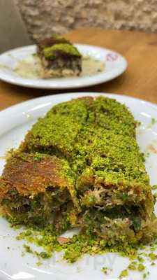 Yasar Usta Burma Kadayiflari