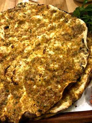 Tas Firin Lahmacun
