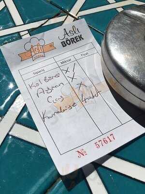 Aslı Börek