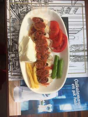 Tarihi Demirci Döner Lokantası