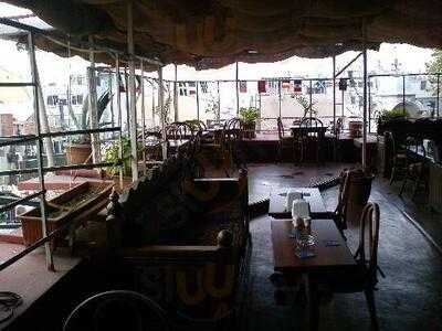 Nostalji Cafe Bar Restaurant