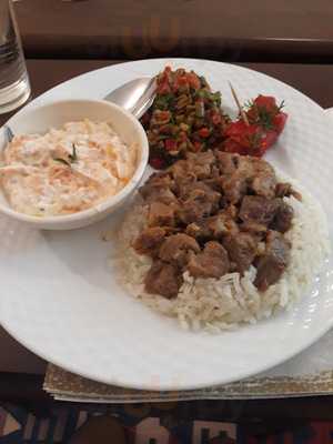 Buluş Aile Kebap Ve Lahmacun Salonu