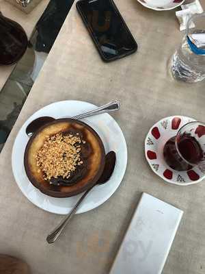 Altındal İşkembe Sarayı