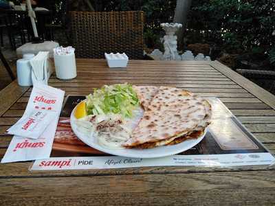 Sampi Pide