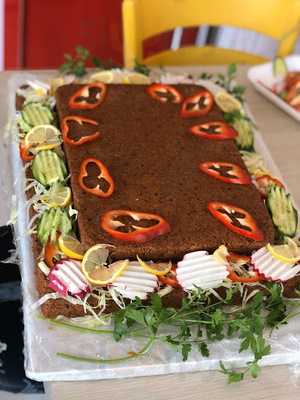 Meshur Adiyaman Cig Koftecisi Omer Usta