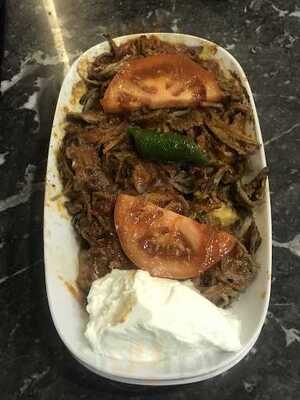 Dönerci Engin Usta`nın Yeri