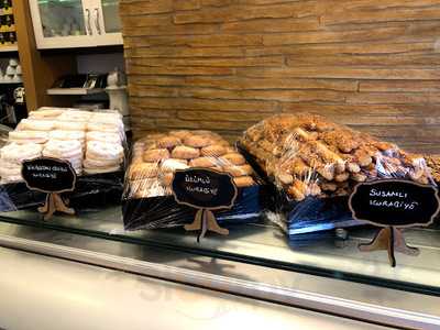 Bolulu Hasan Usta Süt Tatlıları