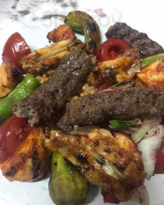 Eyupoglu Kebap Ve Lahmacun Salonu