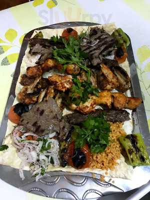 Eyupoglu Kebap Ve Lahmacun Salonu