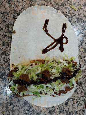 Meshur Adiyaman Cig Koftecisi Omer Usta