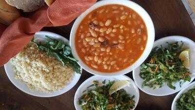 Nisan Köfte & Yemek