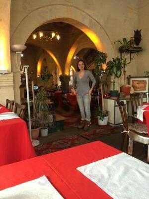 Han Odası Saklıbahçe Et Lokantası