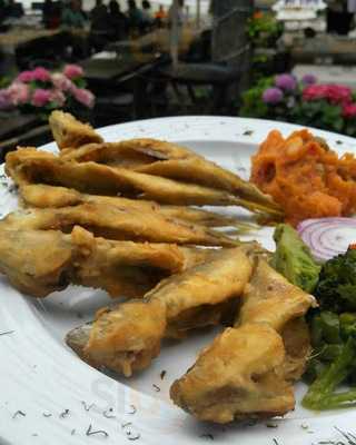 Hisar Balıkçısı Anadolu Hisarı