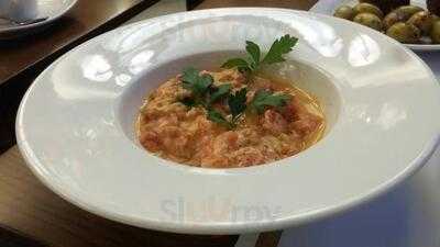 Ruga Lobby Bar - Hotel Surmeli