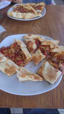 Bir Varmış Bir Yokmuş