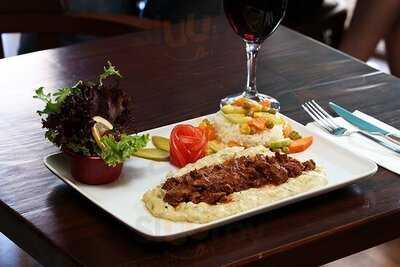 Dora King Gastro Pub