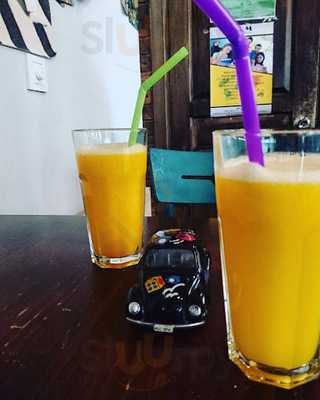 Tosbaga Cafe & Restaurant