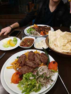 Bahçeli İskender
