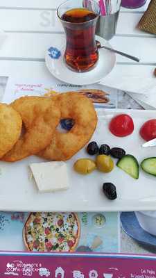 Alaçatı Muhallebicisi