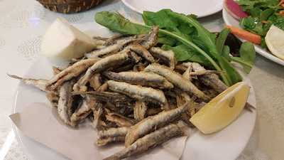 Çayırlı Balık Evi