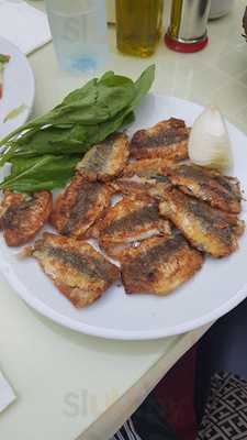 Çayırlı Balık Evi