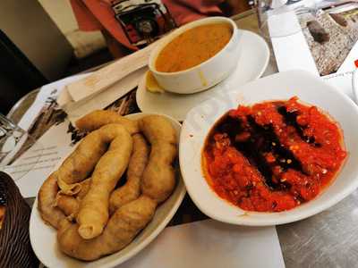 Siirt Şeref Büryan Kebap Salonu