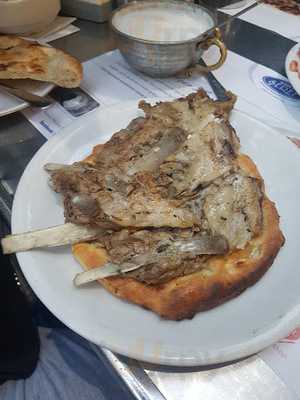 Siirt Şeref Büryan Kebap Salonu