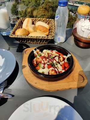 Alpek Teras Restaurant