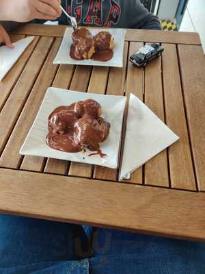 Tatlım Anna Profiterol