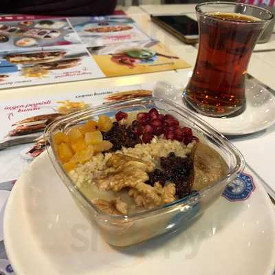 Alaçatı Muhallebicisi