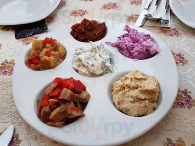 Express Restaurant & Cafe Bar