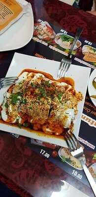 Suat Usta 33 Mersin Tantuni