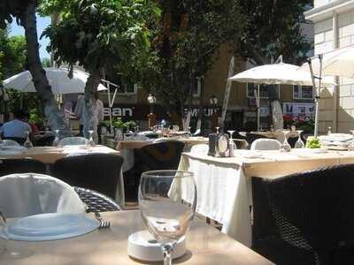 Istasyon Cafe & Restaurant