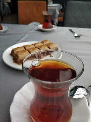 Cemil Usta Akçaabat Köftecisi