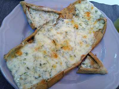 Bilir Cafe And Patisserie