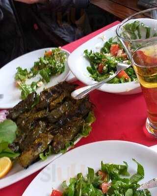 İnciralti Meyhanesi