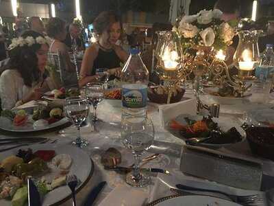 Khalkedon Cafe & Restaurant