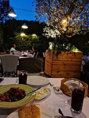 My Hos Cafe Ve Restaurant