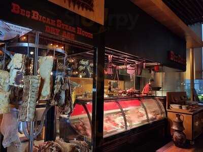 Beş Bıçak Steak House - Kasap